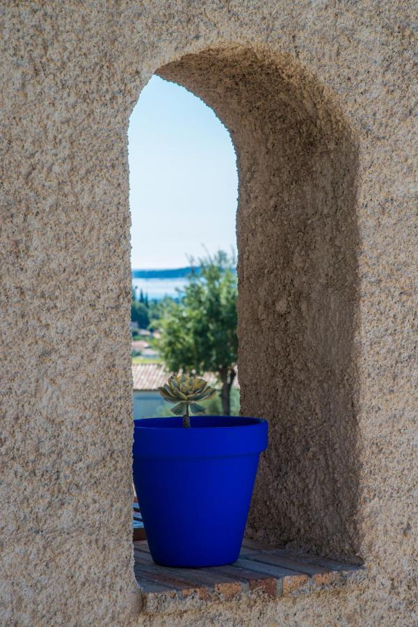 Bastide Les 3 Portes Bed & Breakfast *